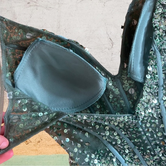 Jovani Green Sequin Beaded Prom Dress Mermaid Style Corset Top and Tulle Sz 4 - Picture 12 of 15